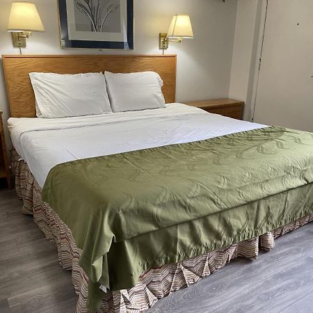 Rodeway Inn & Suites Omak - Okanogan Ngoại thất bức ảnh
