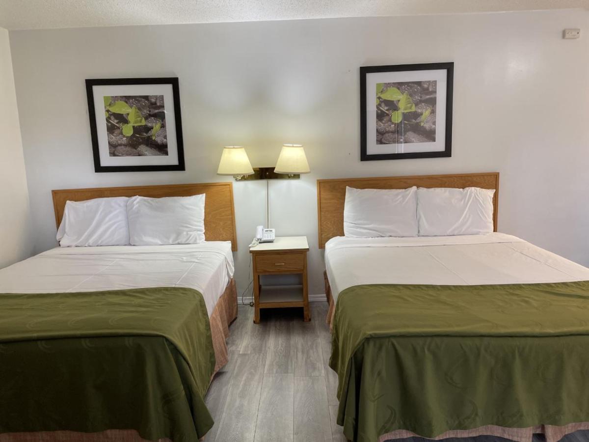 Rodeway Inn & Suites Omak - Okanogan Ngoại thất bức ảnh