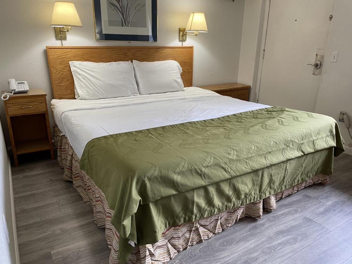 Rodeway Inn & Suites Omak - Okanogan Ngoại thất bức ảnh