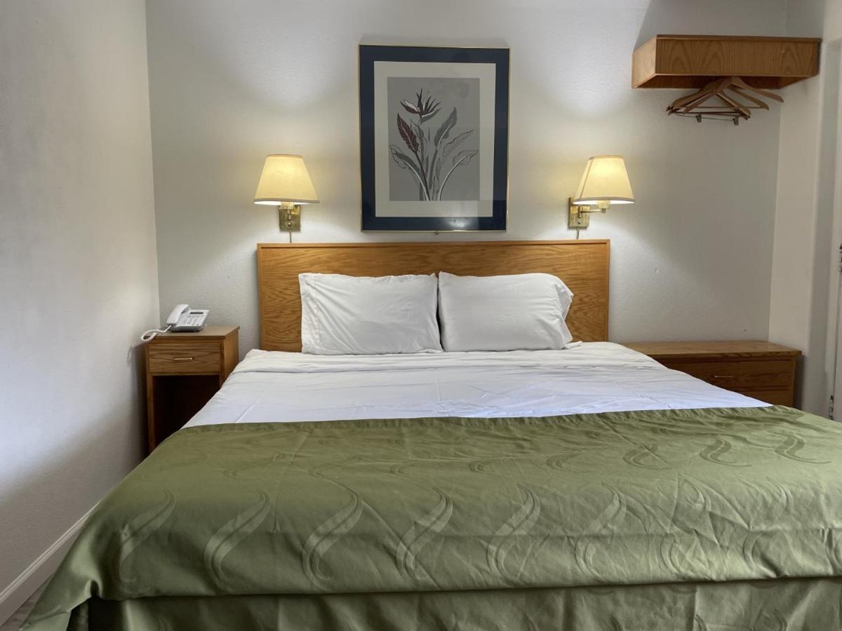 Rodeway Inn & Suites Omak - Okanogan Ngoại thất bức ảnh