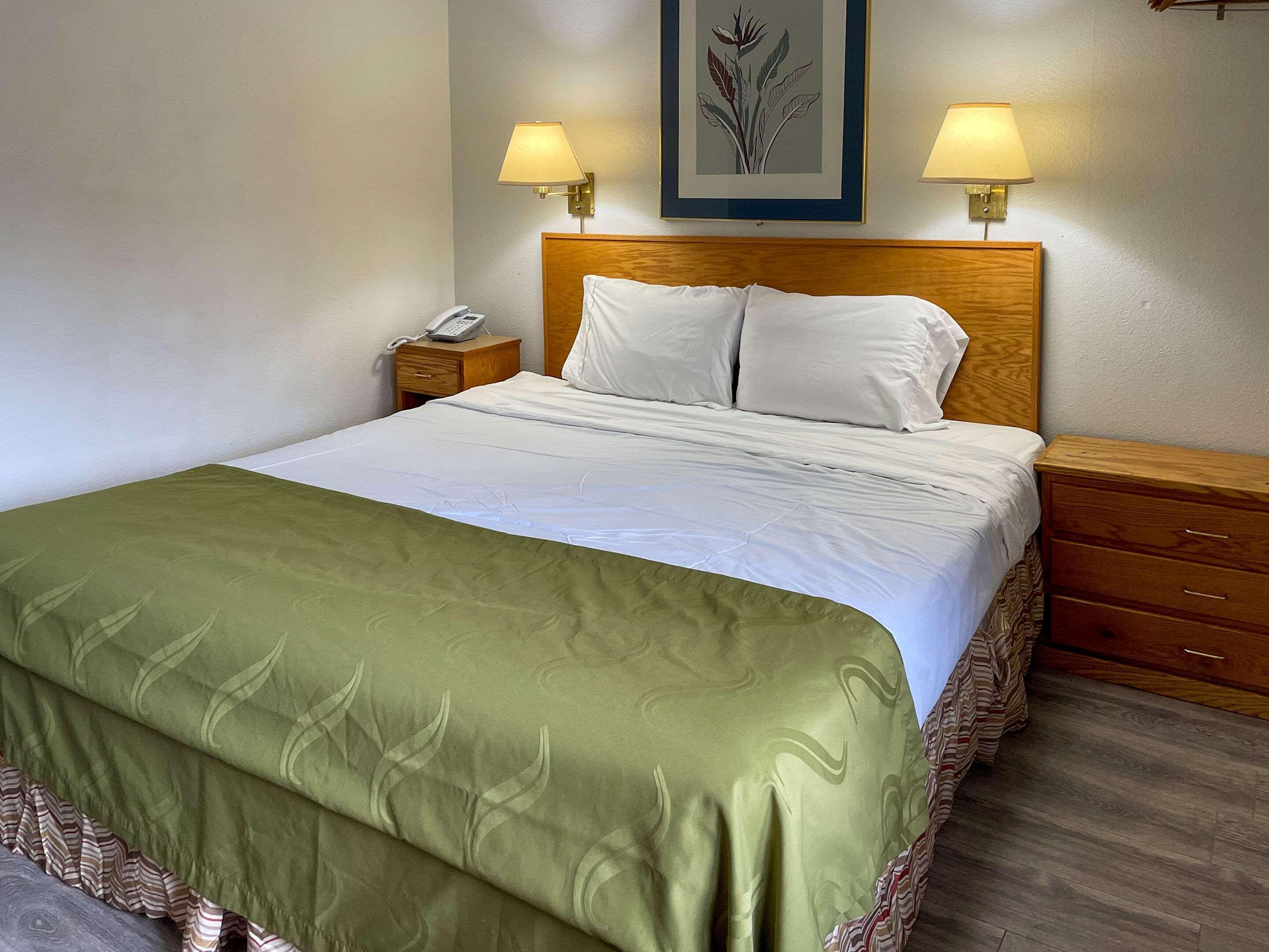 Rodeway Inn & Suites Omak - Okanogan Ngoại thất bức ảnh