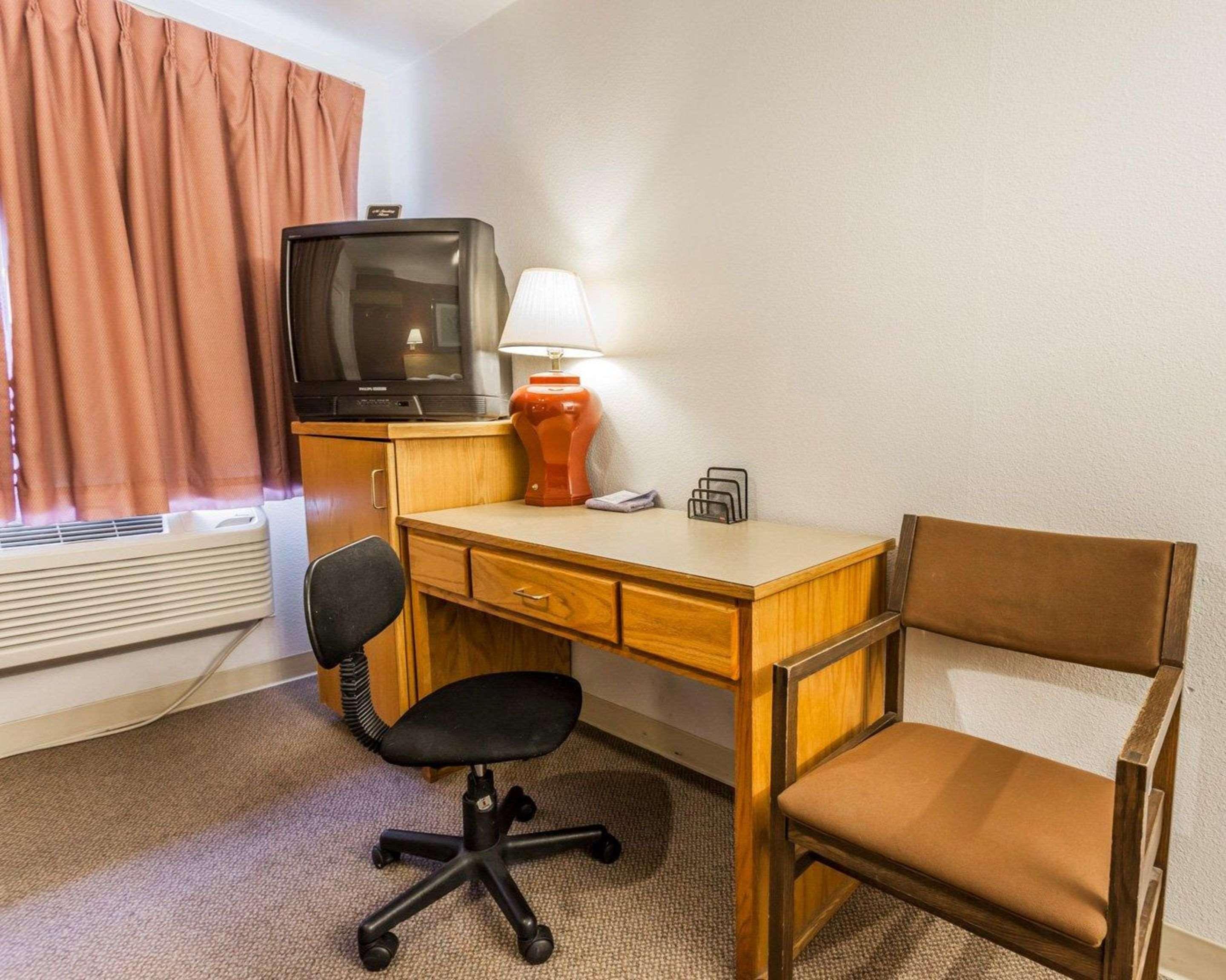 Rodeway Inn & Suites Omak - Okanogan Ngoại thất bức ảnh