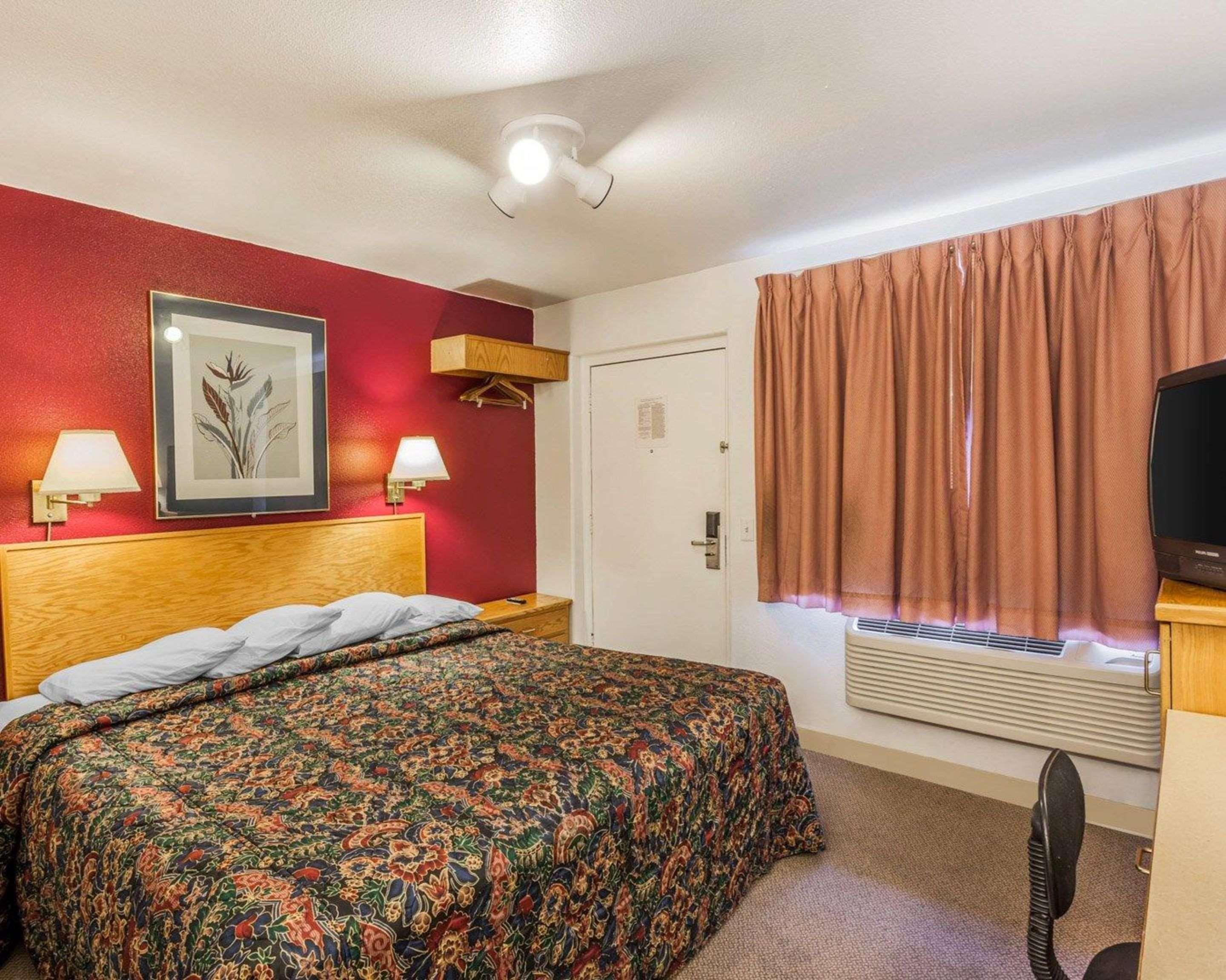 Rodeway Inn & Suites Omak - Okanogan Ngoại thất bức ảnh