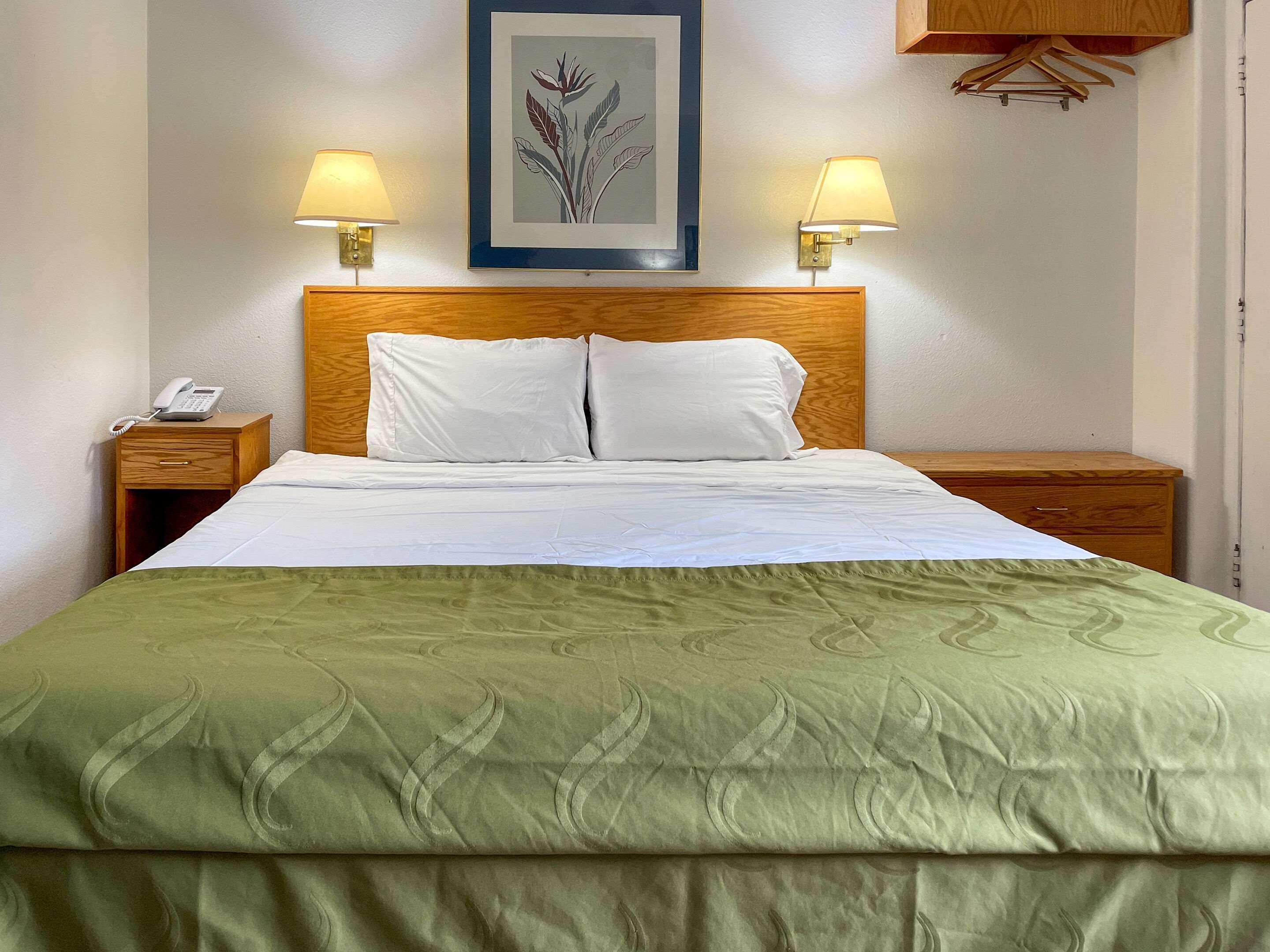 Rodeway Inn & Suites Omak - Okanogan Ngoại thất bức ảnh