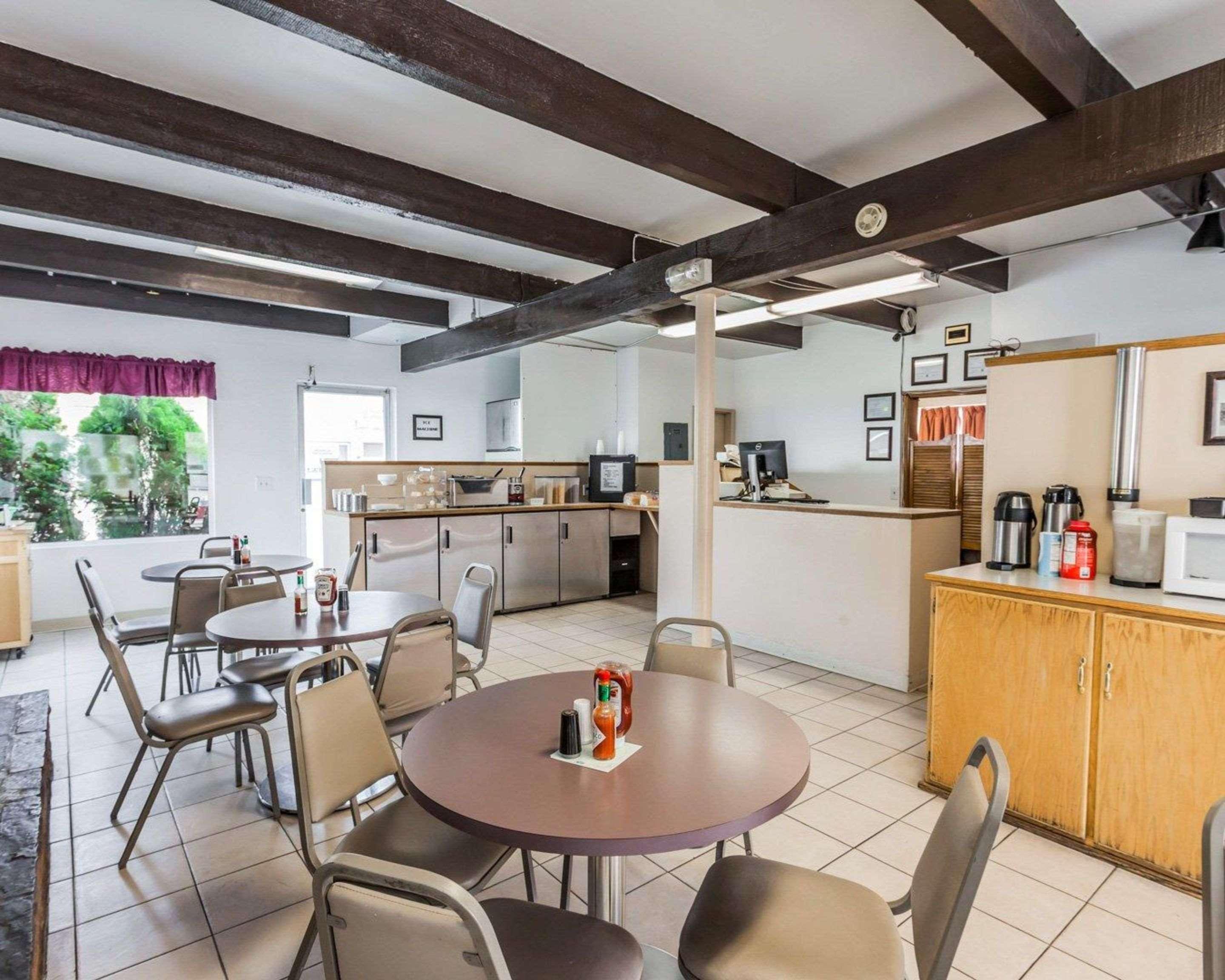 Rodeway Inn & Suites Omak - Okanogan Ngoại thất bức ảnh