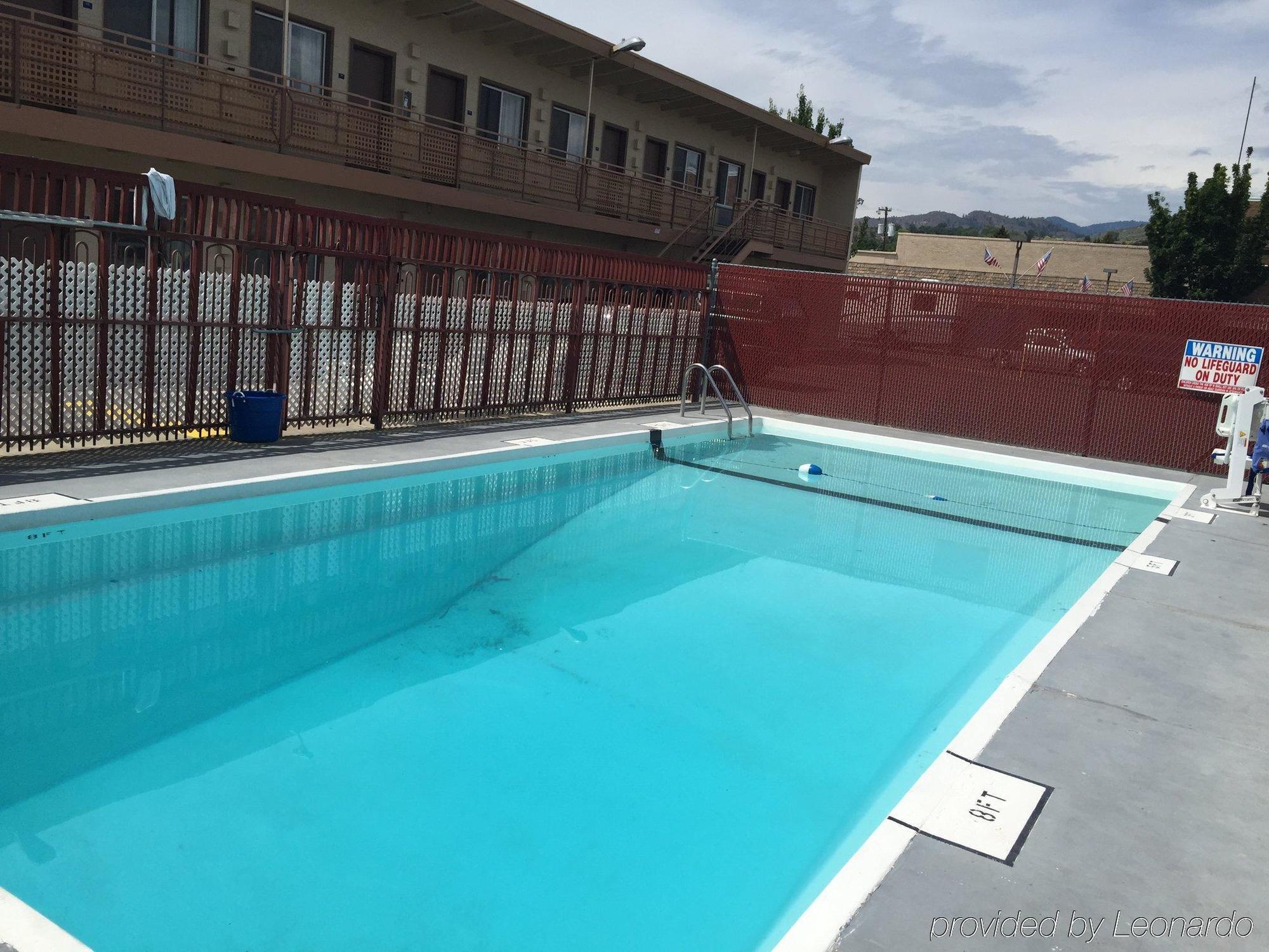 Rodeway Inn & Suites Omak - Okanogan Ngoại thất bức ảnh